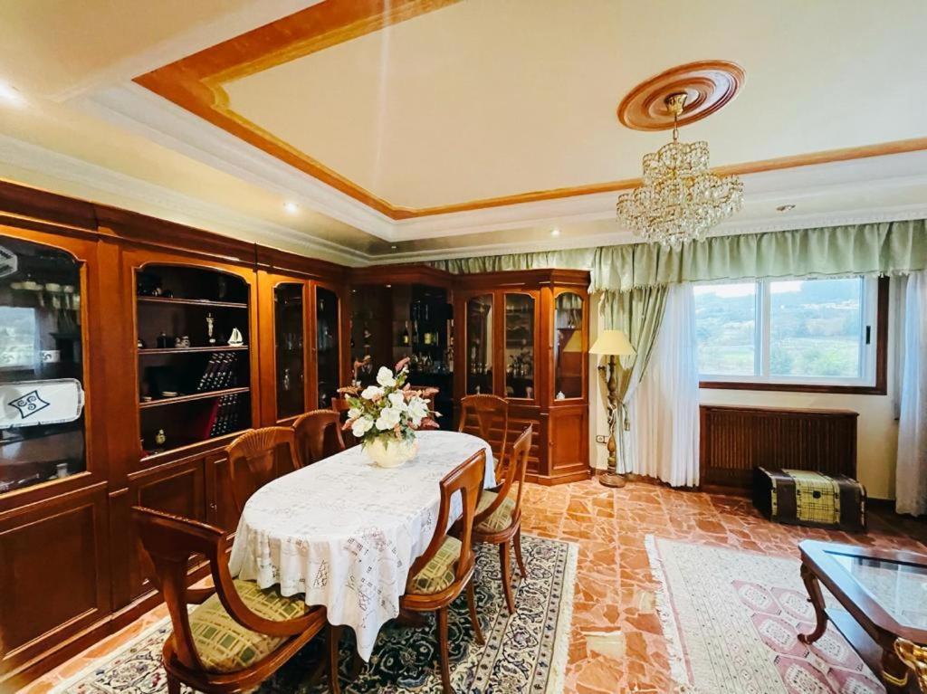 Casa Paradela Sanxenxo Villa ปอนเตเบดรา ภายนอก รูปภาพ